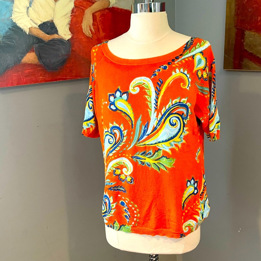 Stunning lightweight summer sweater perfect for cruising!